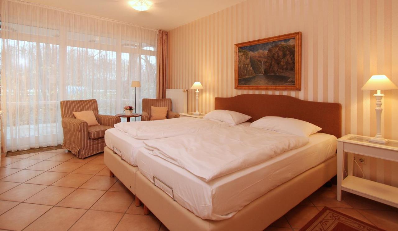 Ferienwohnung Antonia คูล็องสบอร์น ภายนอก รูปภาพ